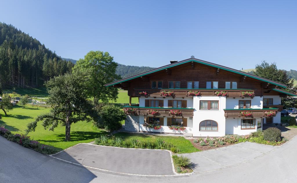 Landhaus Huber Altenmarkt im Pongau Exterior foto